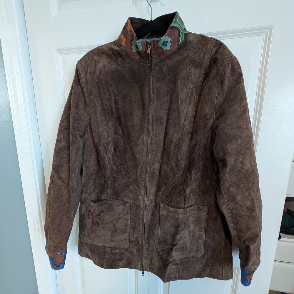 Brown Suede Leather Jacket With Patterned Collar - image 2